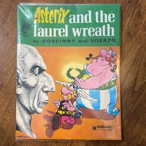 EUC Asterix and The Laurel Wreath Comic (1980) English edition
